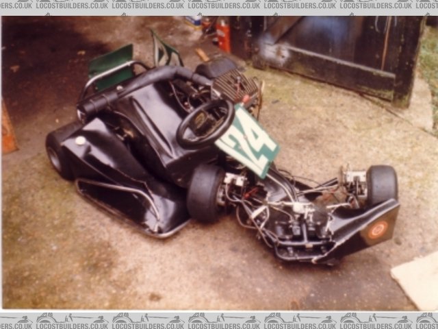 Rescued attachment Zip 125 Crashed at Silverstone 1982 small.jpg